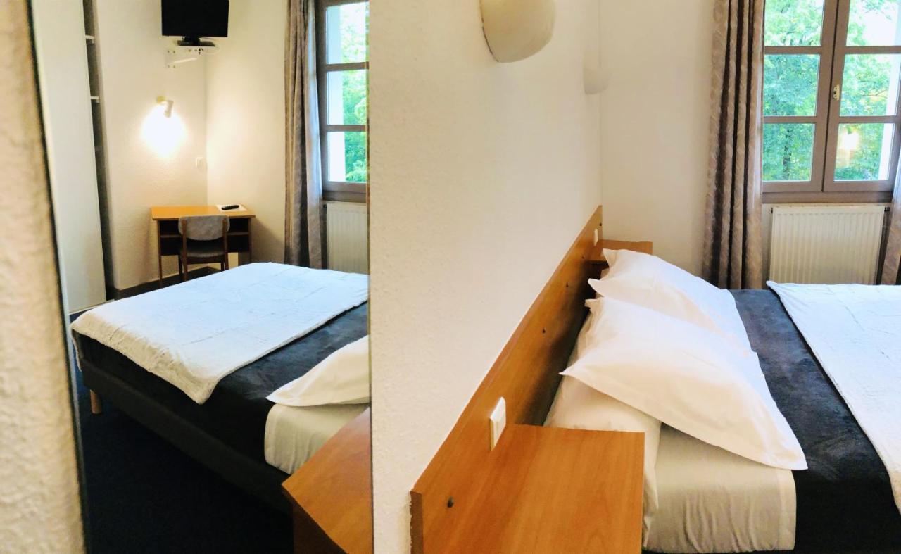 Hotel L'escoundillou 2*